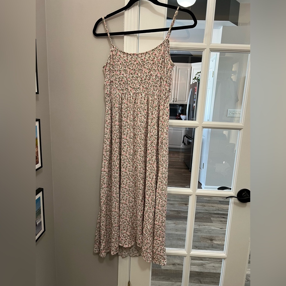 & Other Stories Pink, green & Cream Floral midi spaghetti strap Dress Sz 4 EUC - Picture 3 of 7